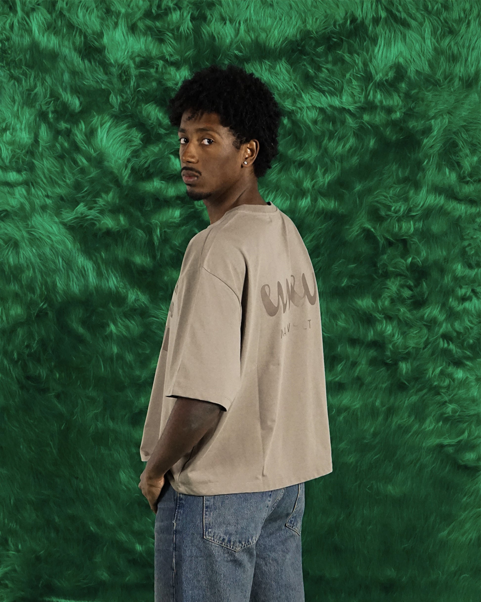Camiseta Cropped ´STARTING OVER NEVER K*LLED ANYONE`