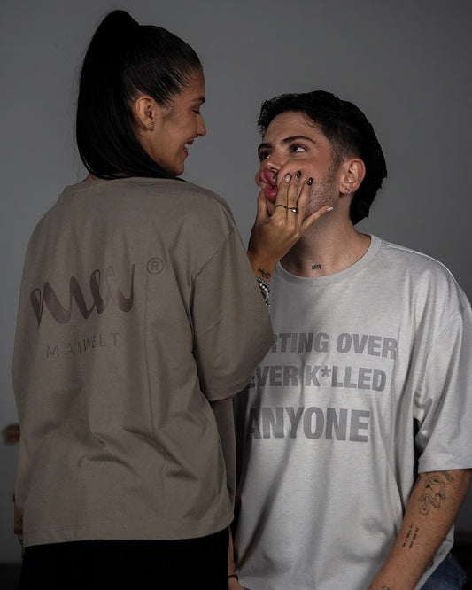 Camiseta Cropped ´STARTING OVER NEVER K*LLED ANYONE`
